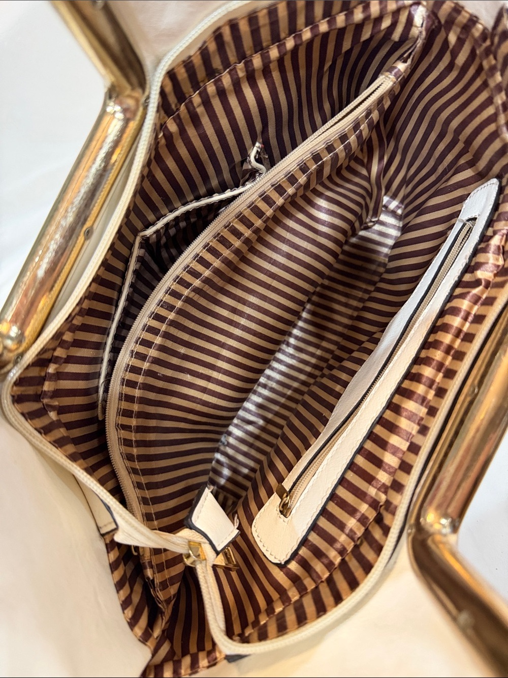 Michael Kors White Leather Tote with Gold Chain and Wood-Accent Handles - Picture 8 of 10